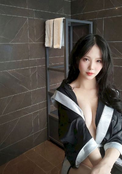 欧美成人黑白配_4K高清电影在线
